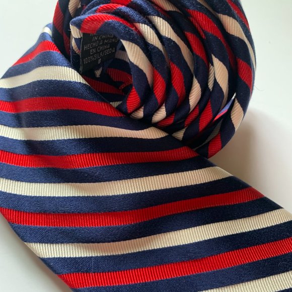 Vintage Chaps Red, White and Blue Diagonally Striped Silk Tie - Hand Made - Picture 10 of 10